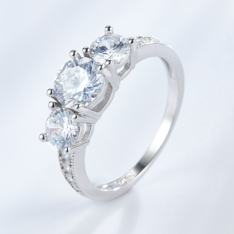 Hot Trendy Silver Eternity Ring with Zircon in Casual Fine Jewelry