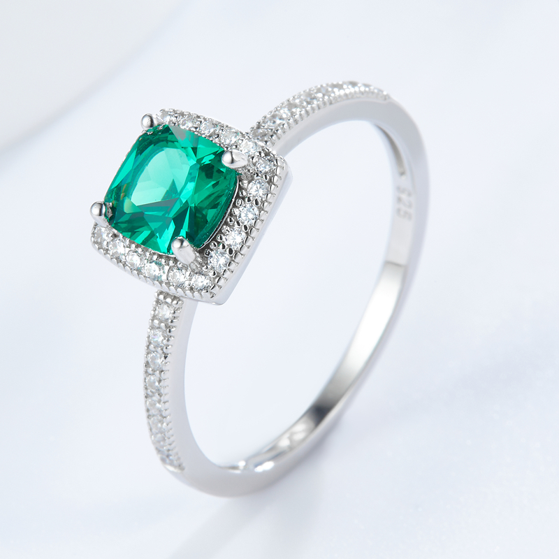 Custom 925 Sterling Silver Fine Jewelry Ring Customized Design CZ Emerald Wedding Ring